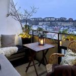 Balcony decor for winter